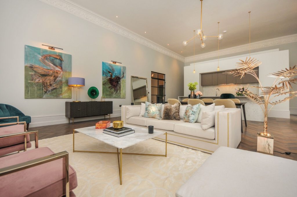 Luxurious living room with feminine tones